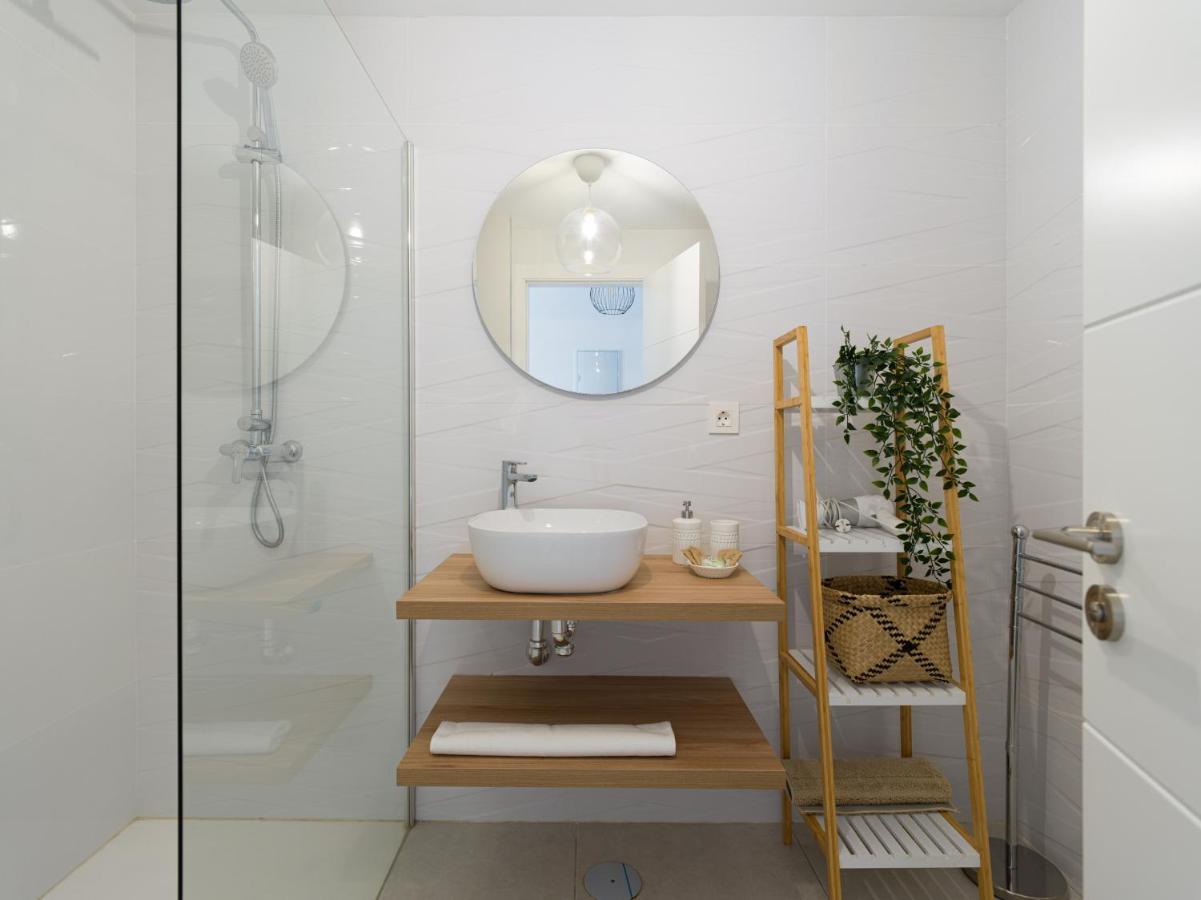 Homeforguest Sunset Senator With Pool And Terrace In 科斯塔特吉塞 外观 照片
