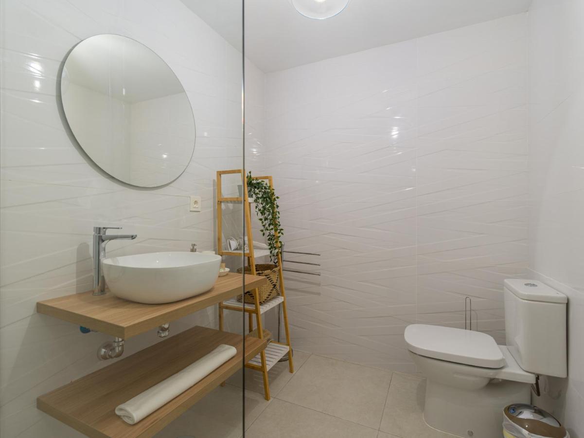 Homeforguest Sunset Senator With Pool And Terrace In 科斯塔特吉塞 外观 照片