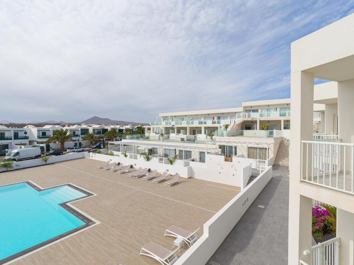 Homeforguest Sunset Senator With Pool And Terrace In 科斯塔特吉塞 外观 照片